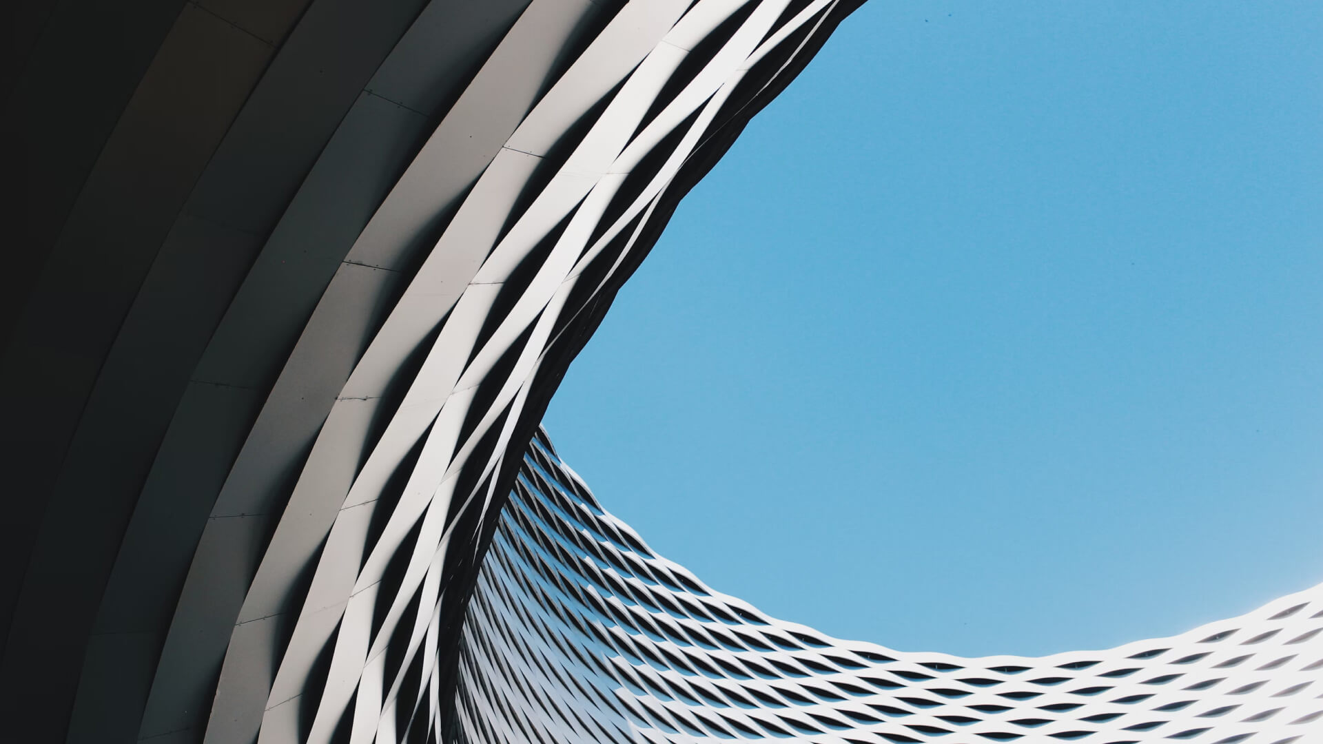 WEF column by Gregory Van on fee-based advisory